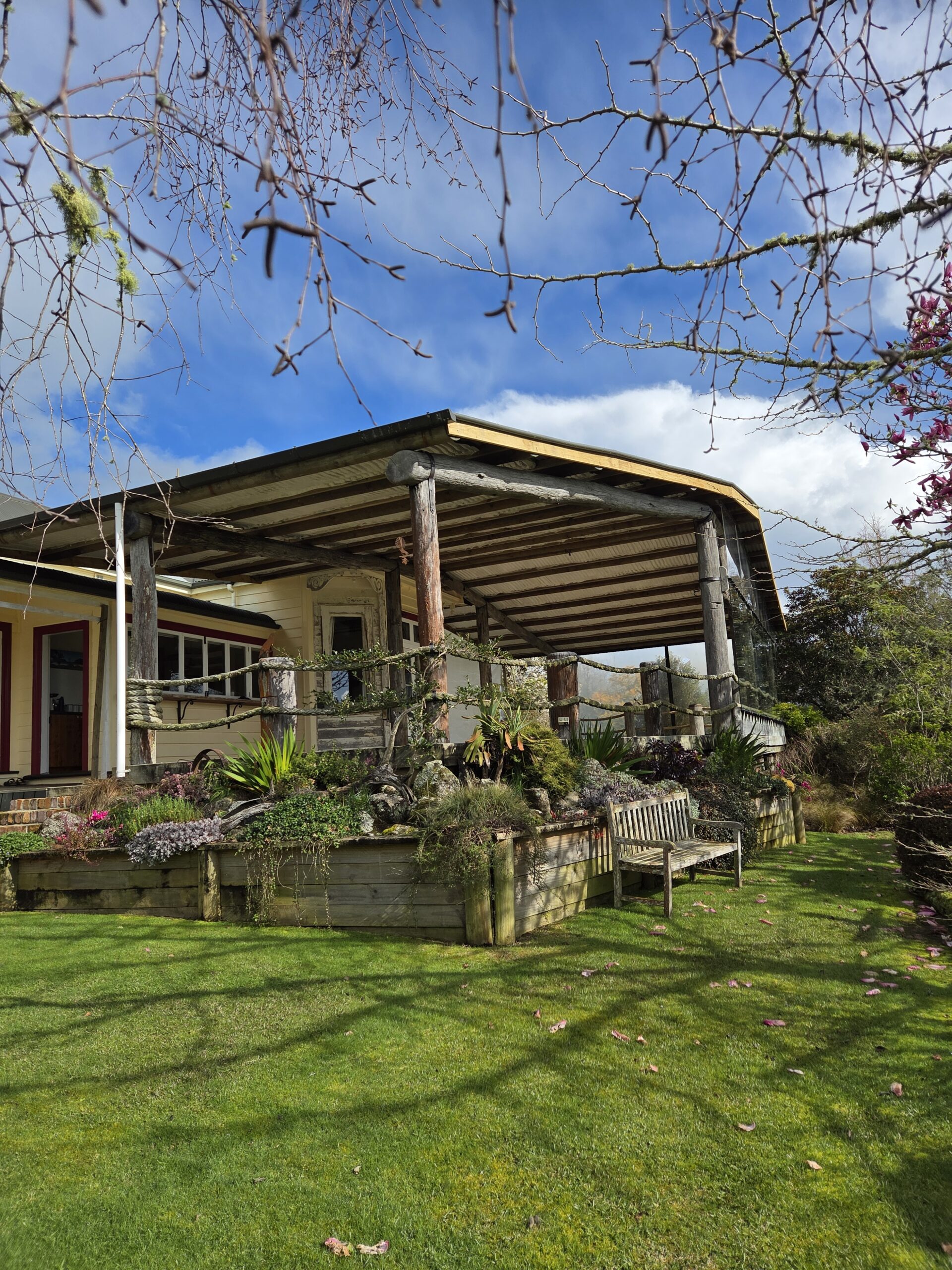 Roof deck fully insulated with closed cell spray foam – wide view